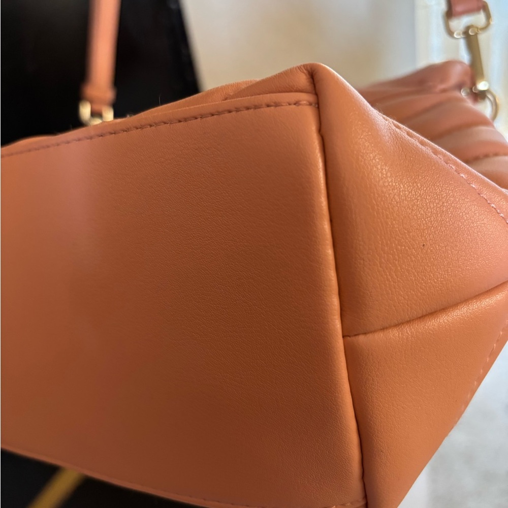 ( A NEW DAY) Elegant Quilted Women's Bag - Picture 10 of 12